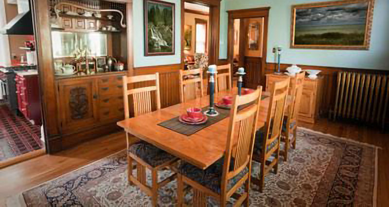 dining room